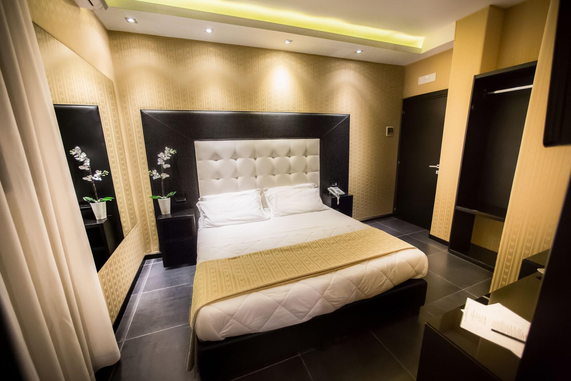 Kleopatra Design Hotel Napoli Eksteriør billede